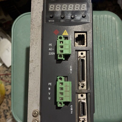 议价深圳众为兴QS7AA030M伺服驱动器1台品相如图