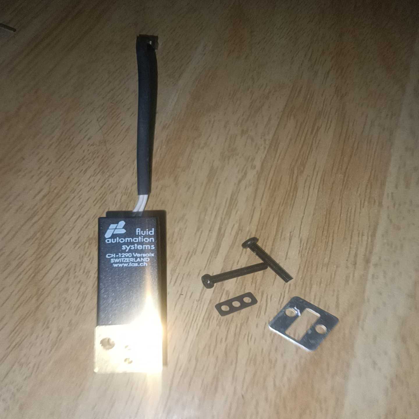 瑞士Fluid自动化系统CH-1290电磁阀，24V供电，数--议价商品