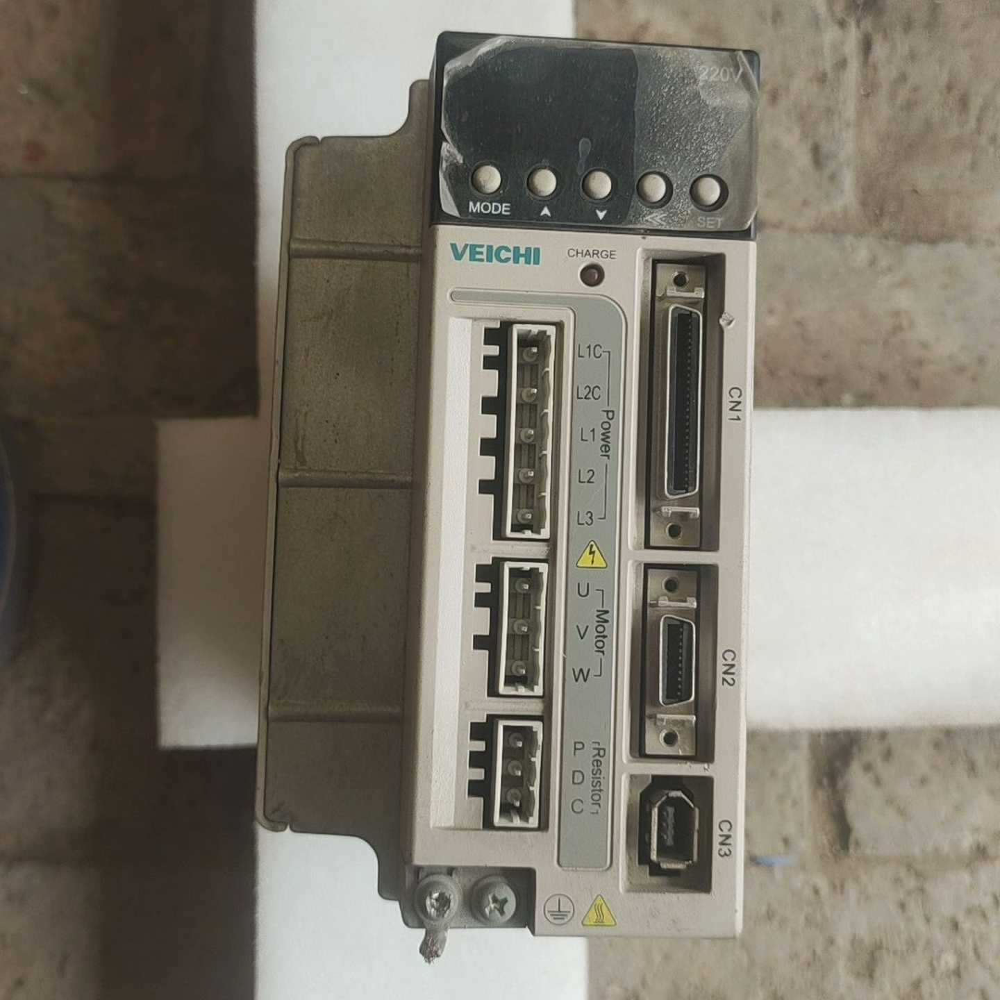 咨询-伟创伺服驱动器SD600-T2-1R0,1000w