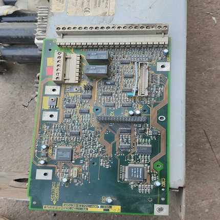 【议价】37kw变频器6SE3226-8DJ40主板G8513适用