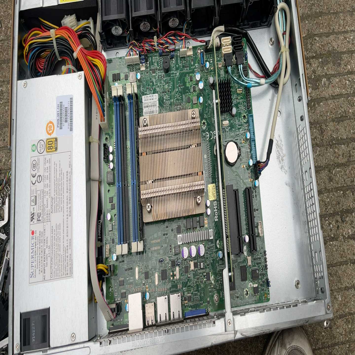 超微X10SLM-F 拆机原装成色漂亮功能一切正常1150针-询价客服