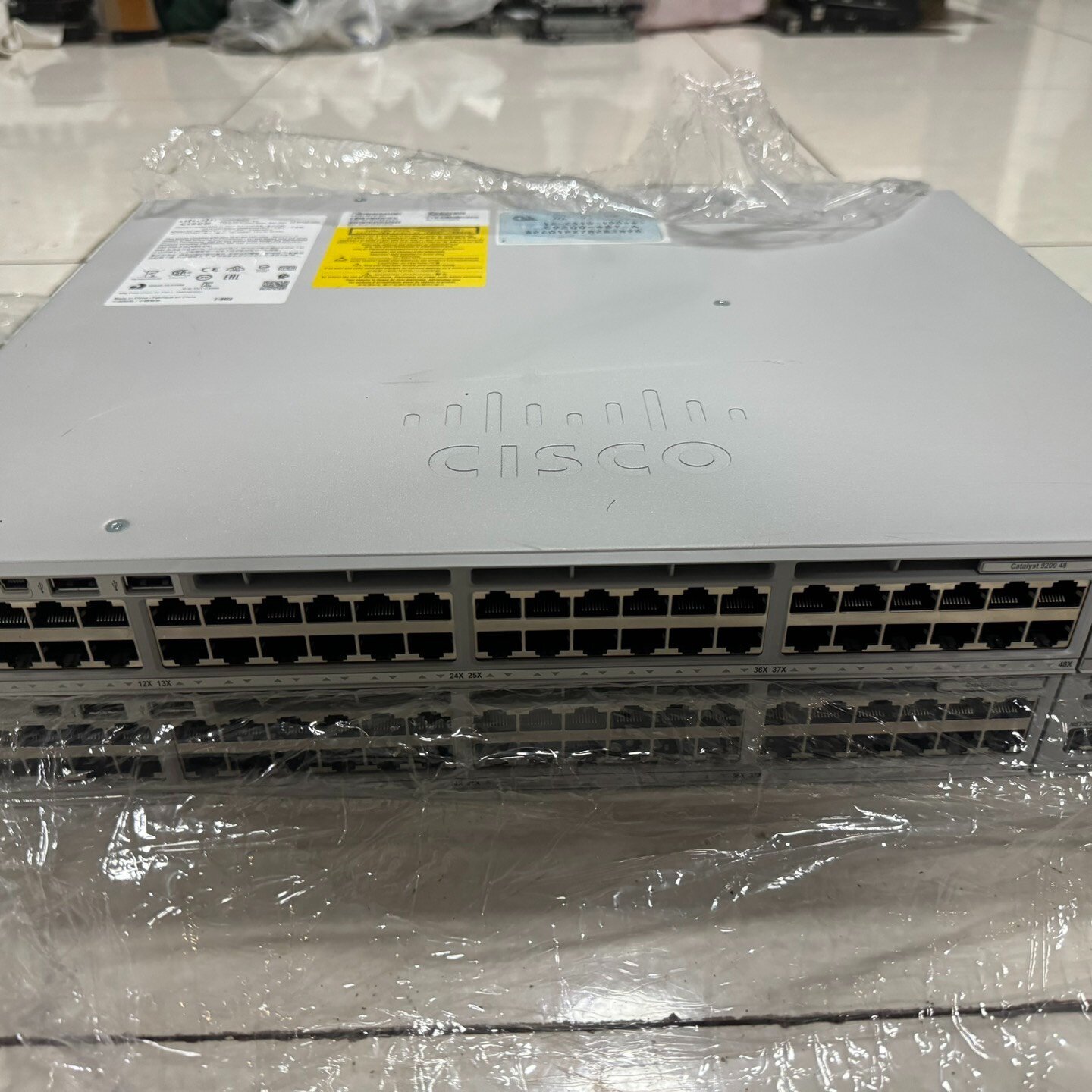 思科C920048TA两台48口全千兆核心交换机可-议价