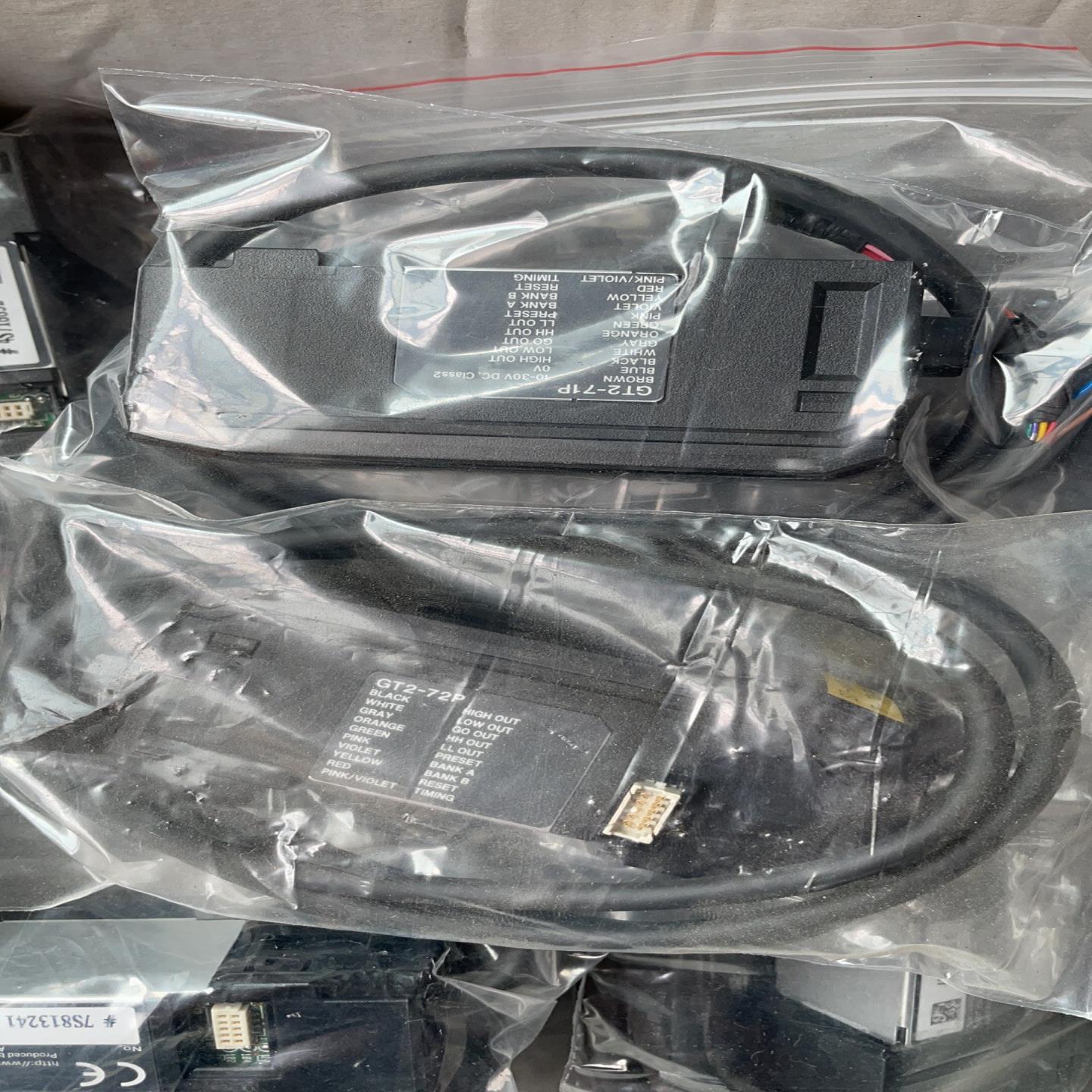 基恩士keyence GT2-71P GT2-72P成色如下（佳毅工控）