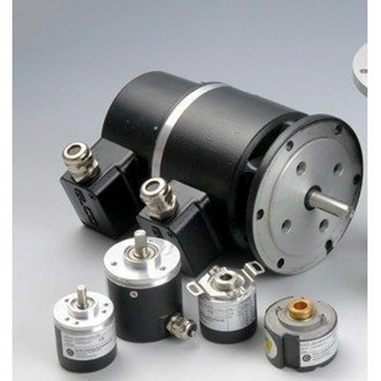 宜科ELCO编码器速度传感器自动化设备专用bEAS58C10-A6TR-8192