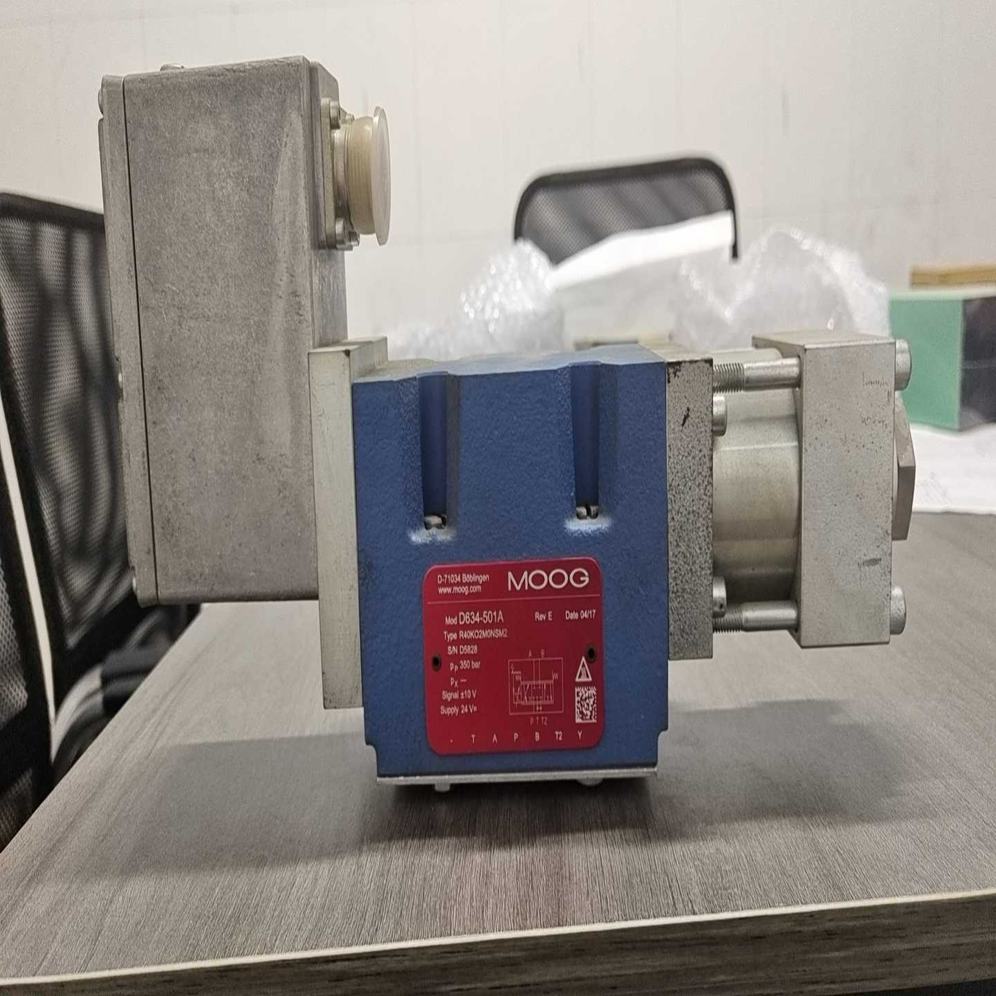 MOOG伺服比例阀D634-501询价