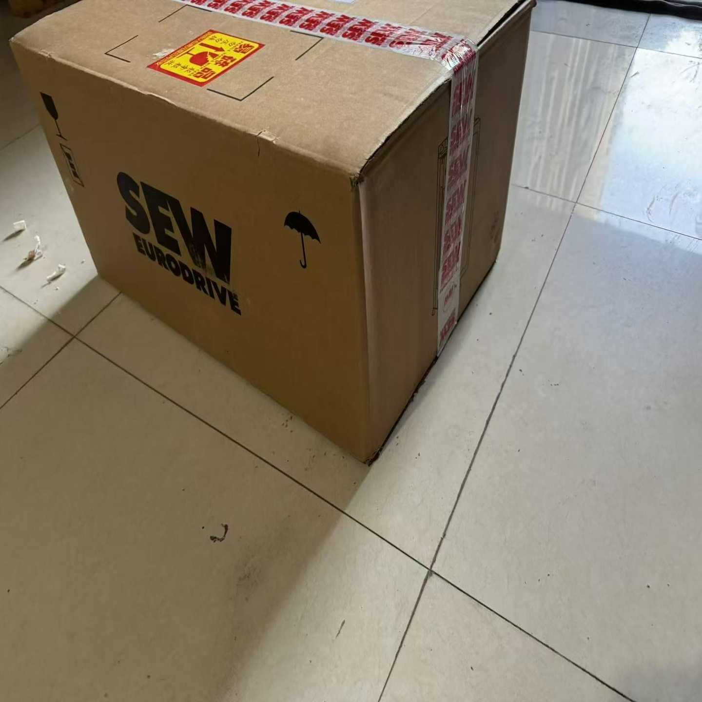 询价SEW伺服电机CMP50S/BP/KY/AK0H/SB1全新