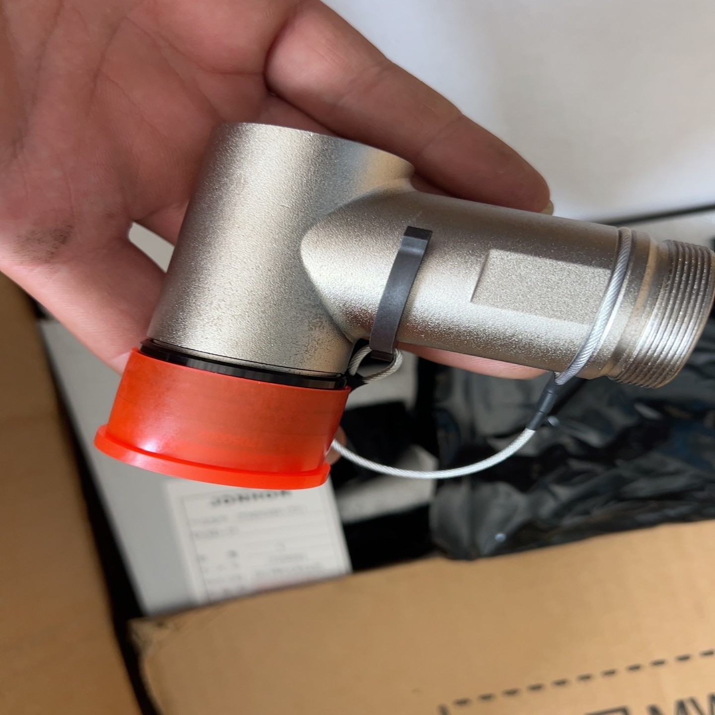 【议价】全新JONHON中航光电CT34TA300-1TJ180B