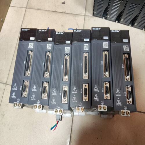 伊莱斯驱动器ES1-3R8SP  80ema-024ap22~议价