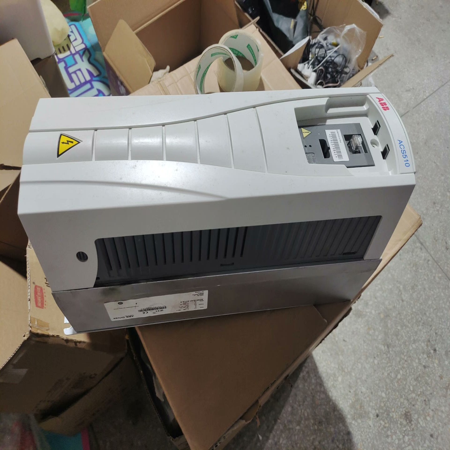 【议价】aABB变频器acs510-01-017a-4  75kw