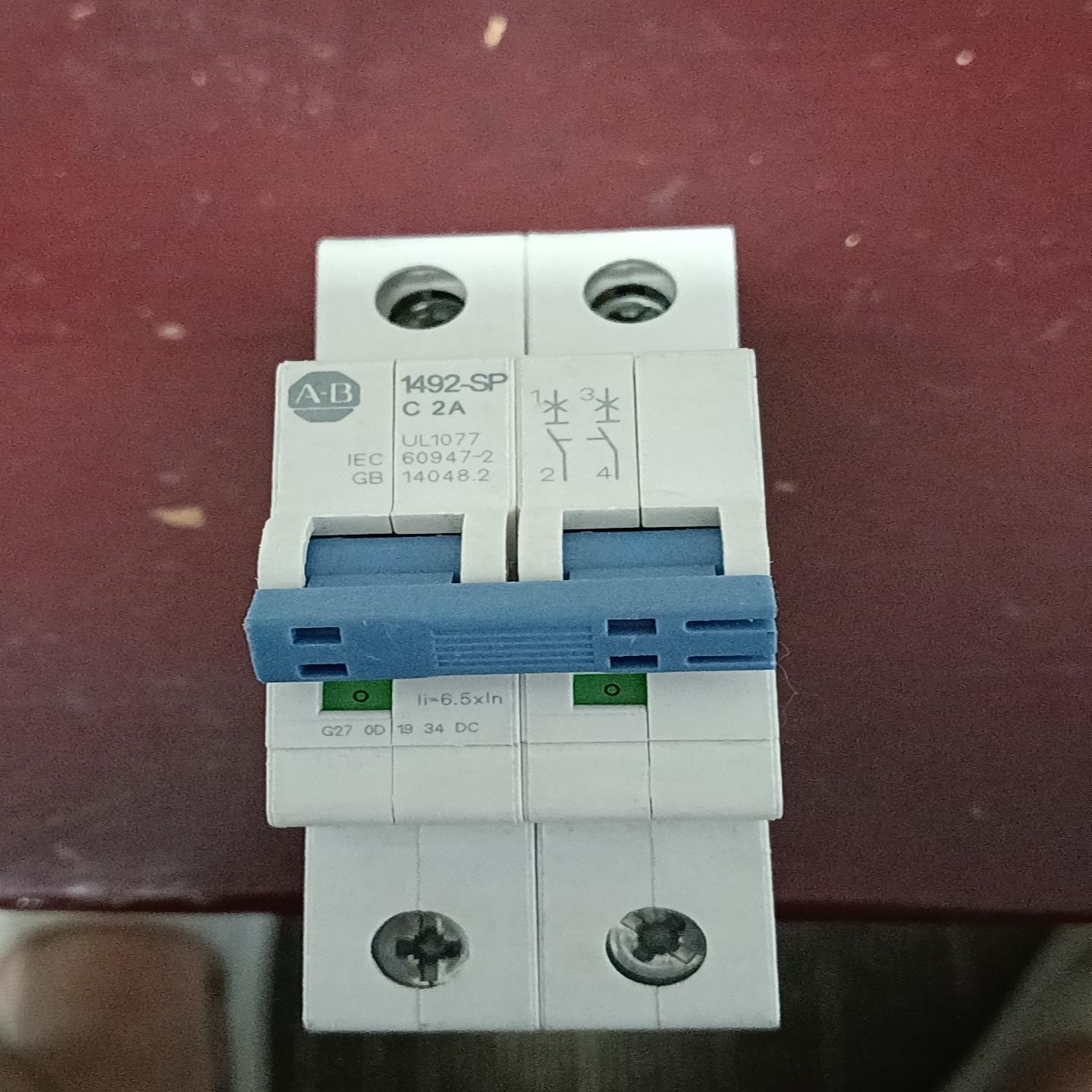 询价~AB断路器1492-SP  A 2A