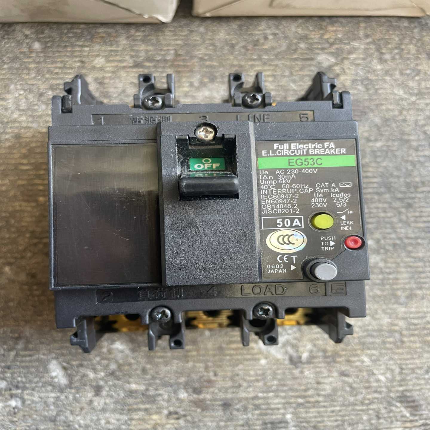 富士漏电断路器EG53C，50A，3P三相，30mA漏电保护