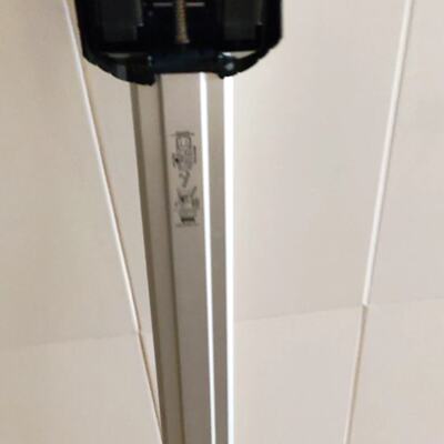 议价A Pair Of Original Roof Rack Crossbars For Audi Q5 Made