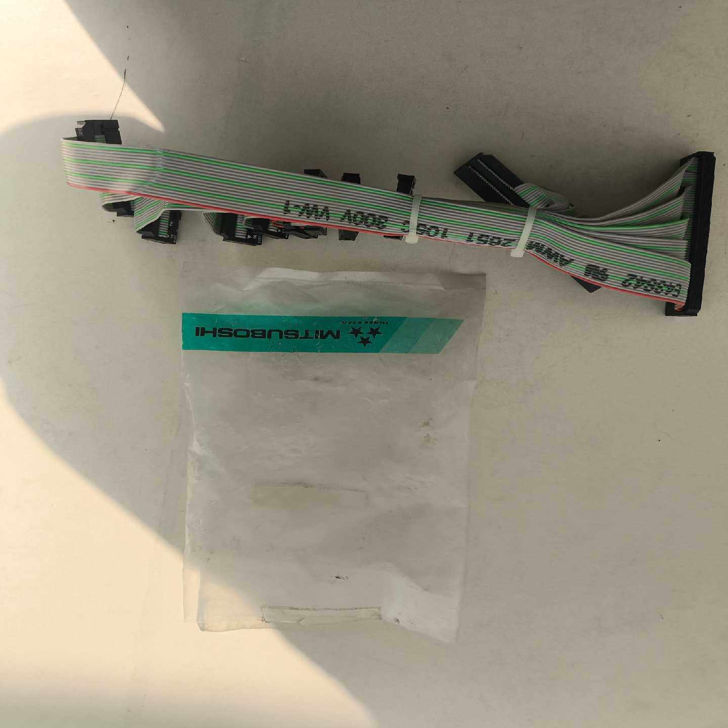 E43842 AWM 2651 105C 300V VW-1~询价