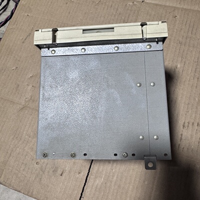 阿尔斯通AREVA MiCOM P220控制器，型号P220--议价商品