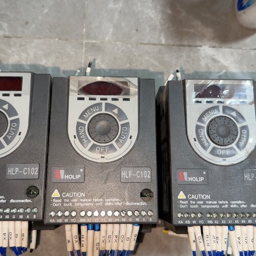 海利普HLPC102变频器220v1.5kwHLPC-议价