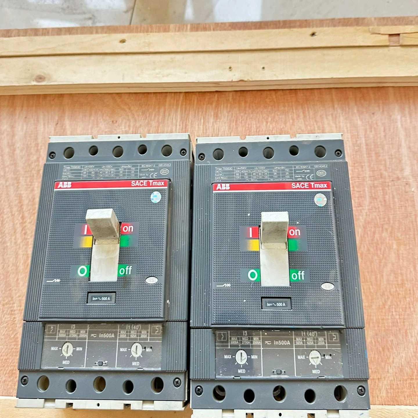 【议价】断路器，T5S630断路器，3P500A功能，一起适用