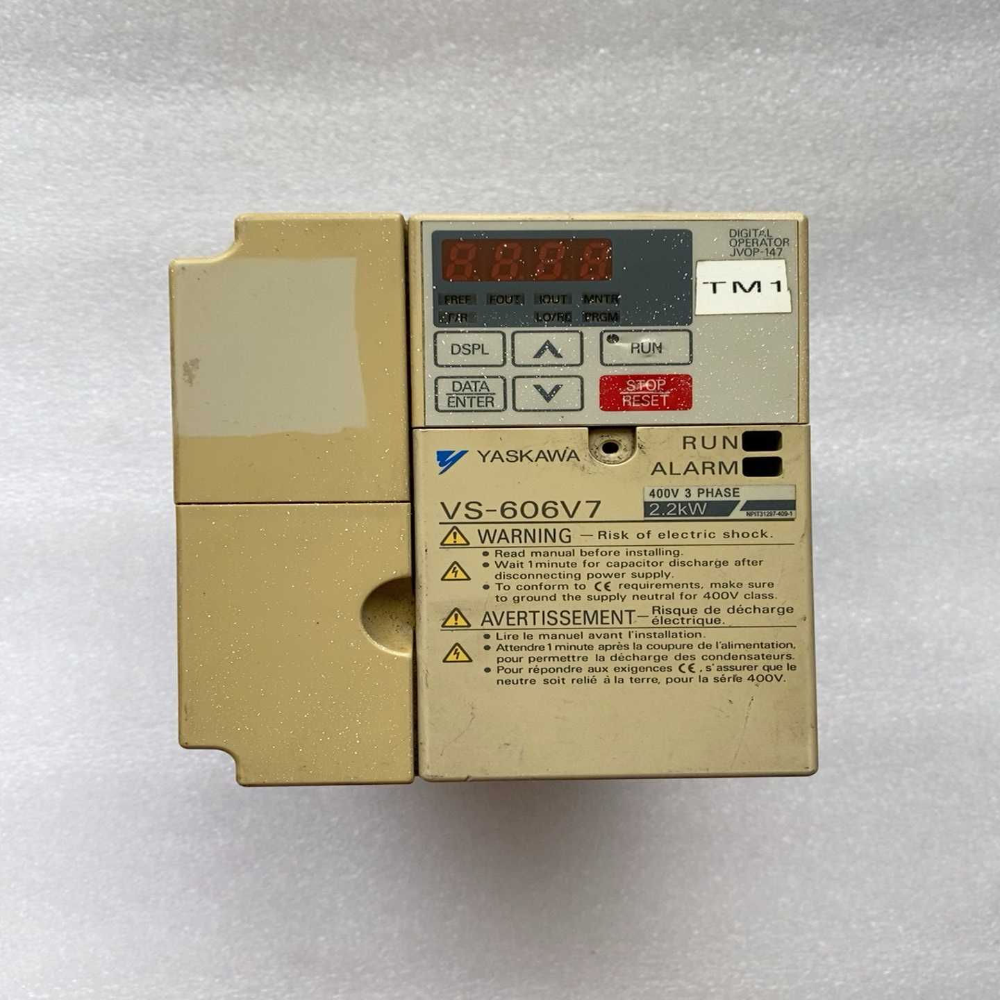 安川606V7变频器。CIMR-V7CC41P51.5KW询价