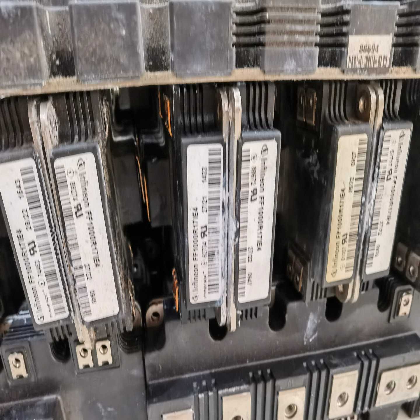 FF1000R17IE4没磕碰询价