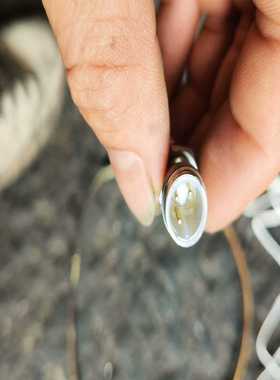 巴鲁夫BES0146接近开关，正常使用成色新带插头，现68包询价