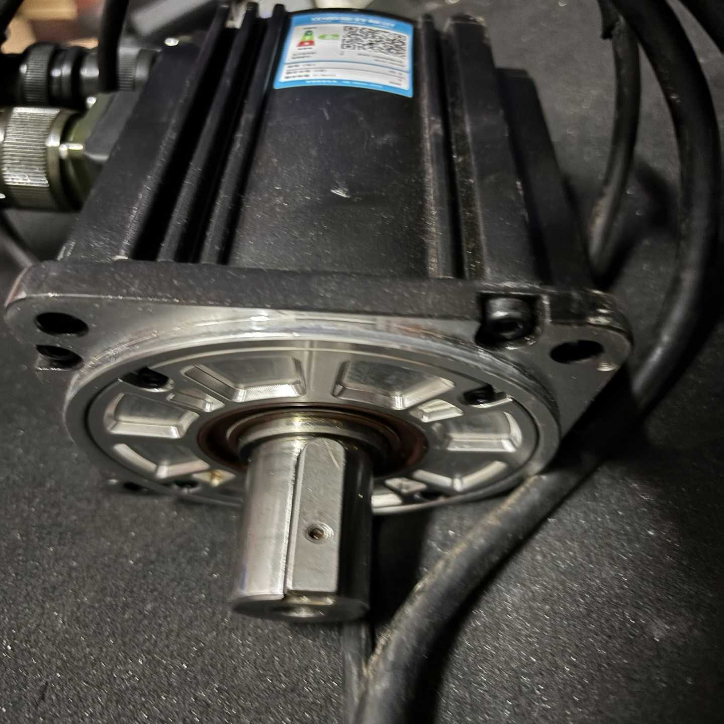 询价汇川伺服电机MS1H2-20C30CB-A631R件，成