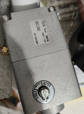 MDNB40DUA带锁气缸锁头全新无包装-议价