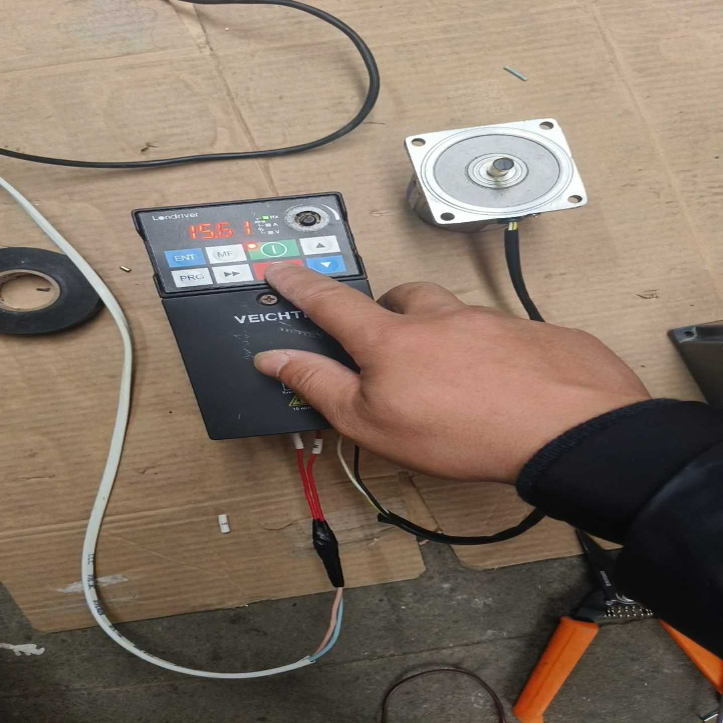 咨询-天朗伟创变频器VL80E0.75KW