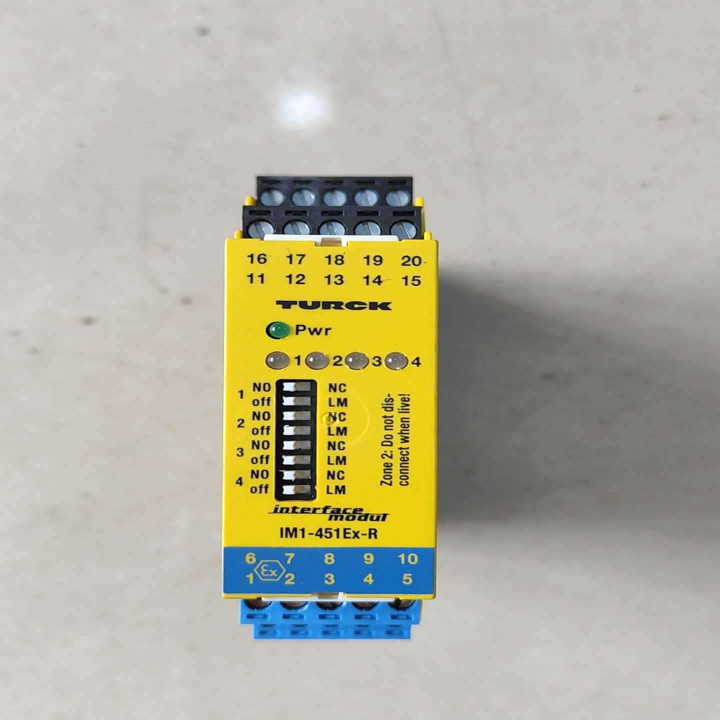 图尔克安全栅IM1-451Ex-R，全新内包装盒，没使用过的--议价商品