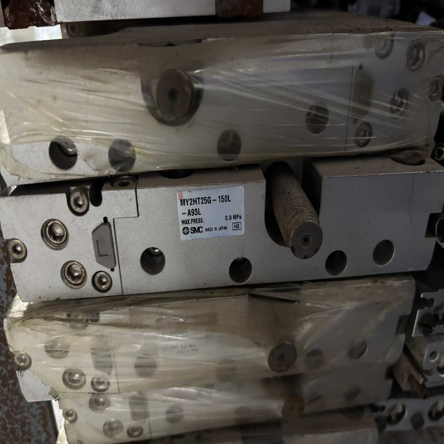 询价SMC无杆气缸MY2HT25G-150L-A93L，日本原装