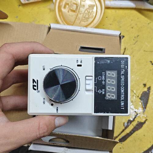 溢价-ZD中大力德C10无刷驱动器型号ZBLD.C1012