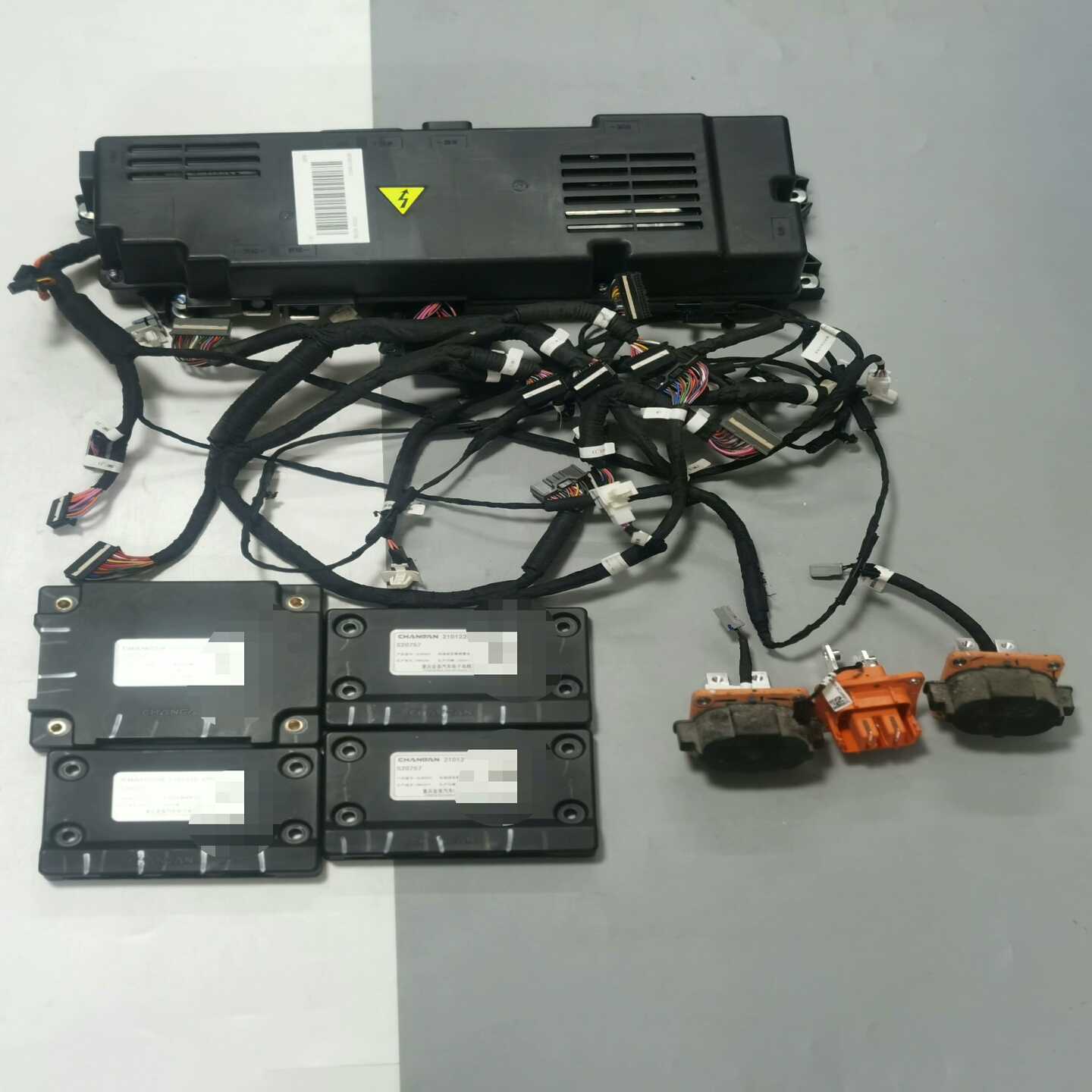 长安深蓝S07增程版电池包，宁德时代电池管理系统BMS，采集--议价