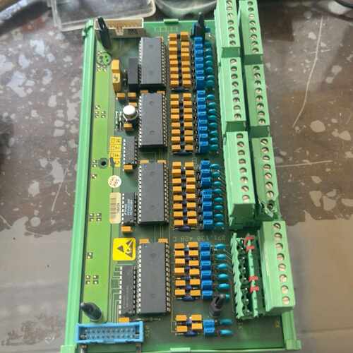 SAM电路板DRM401模块，成色如图询价