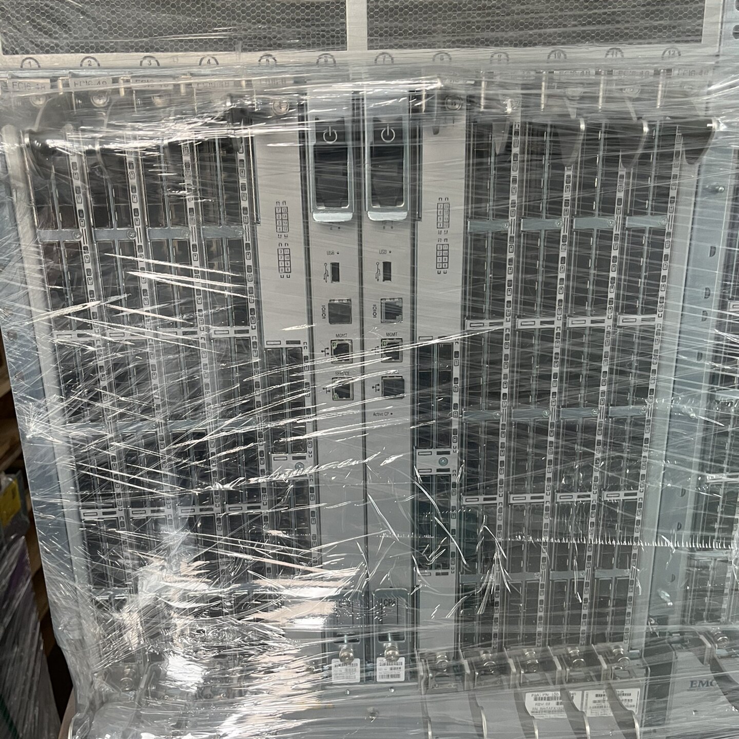 【询价】EMC ED-DCX8510-8B光纤交换机 含8张FC