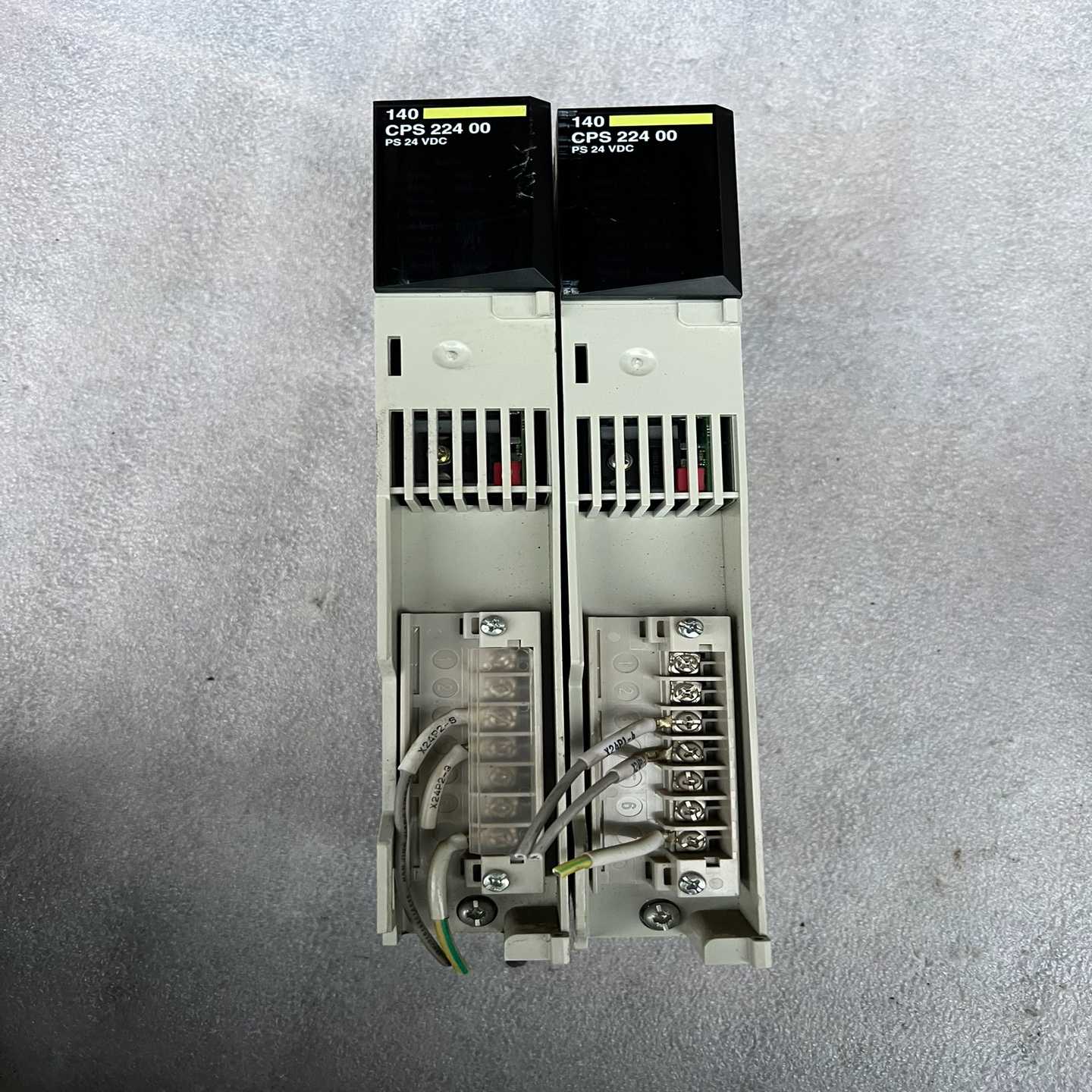 施耐德PLC电源模块140CPS22400--议价商品