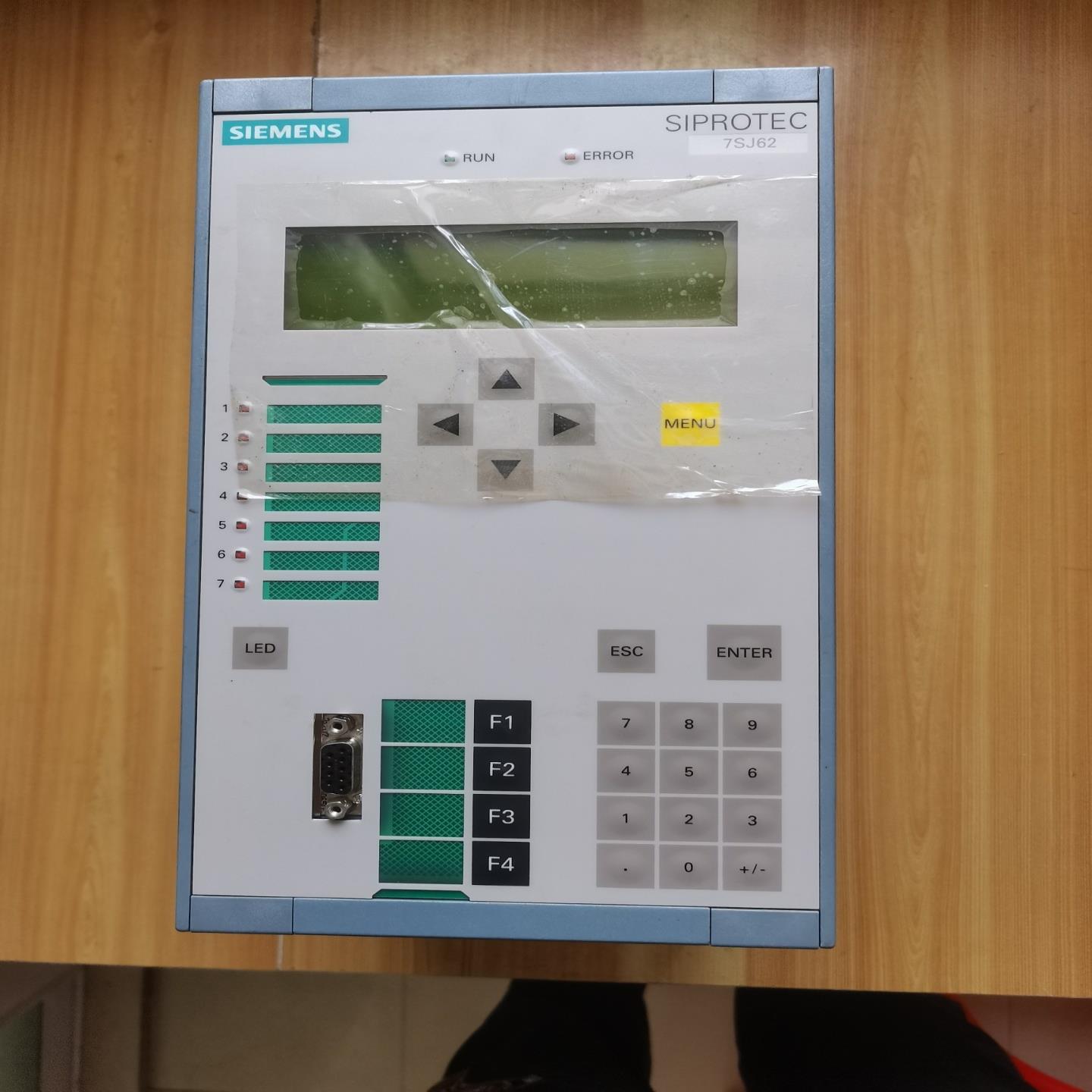 7SJ6225-5EB22-3FE0/EE西门子综合保护器，--议价商品