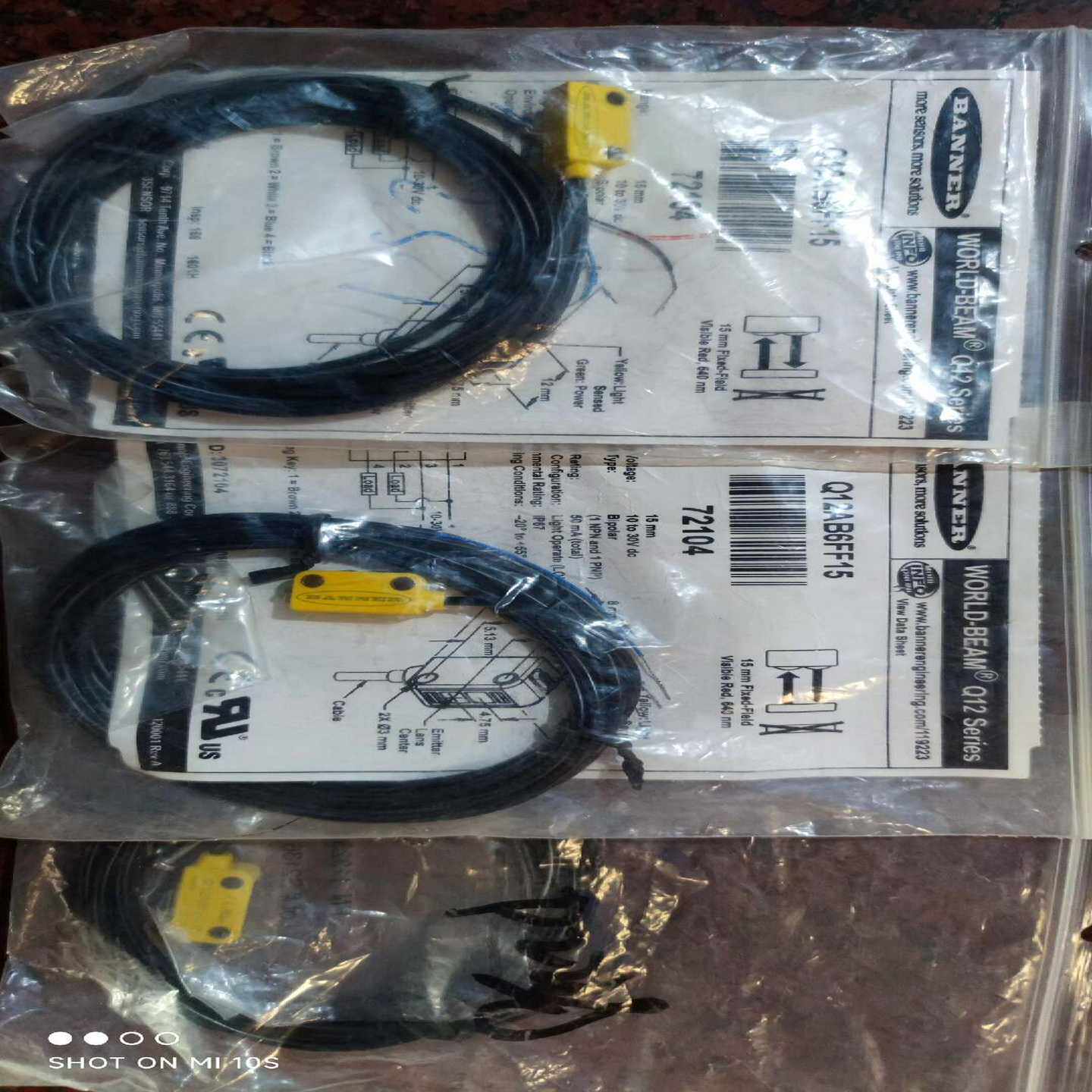 余料邦纳BANNER光电开关传感器Q12AB6FF15现