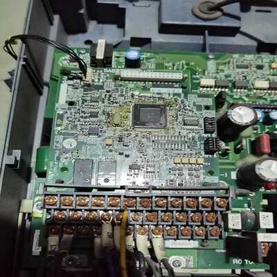 F1S30KW变频器，SA537859-01件，