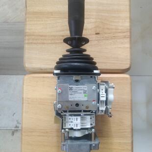 议价GESSMANN 杰斯曼主令控制器手柄 十字四方向 V68B1LT P510060
