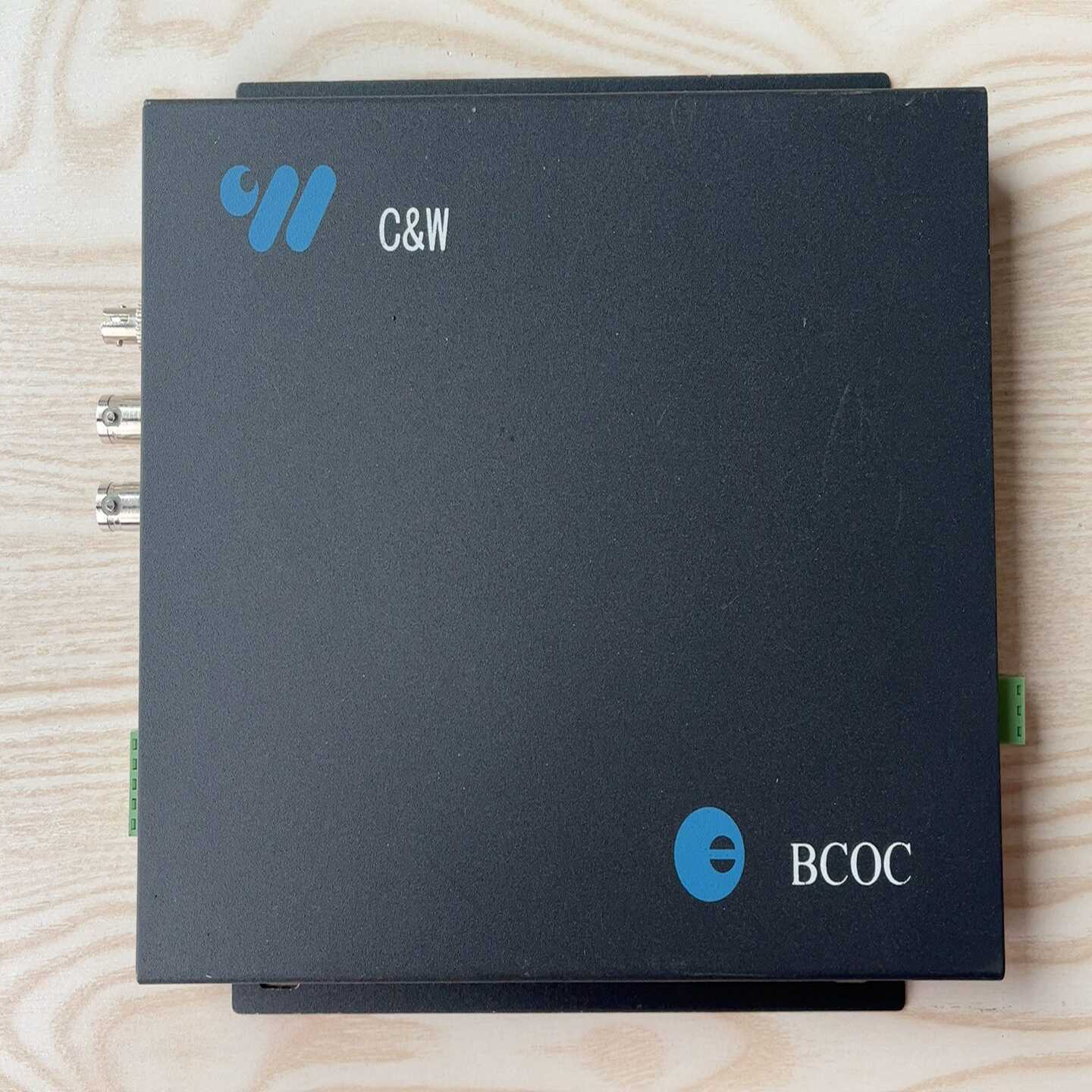 bcoc北京兆维光电视频光端机成色九成新只有一个。询价