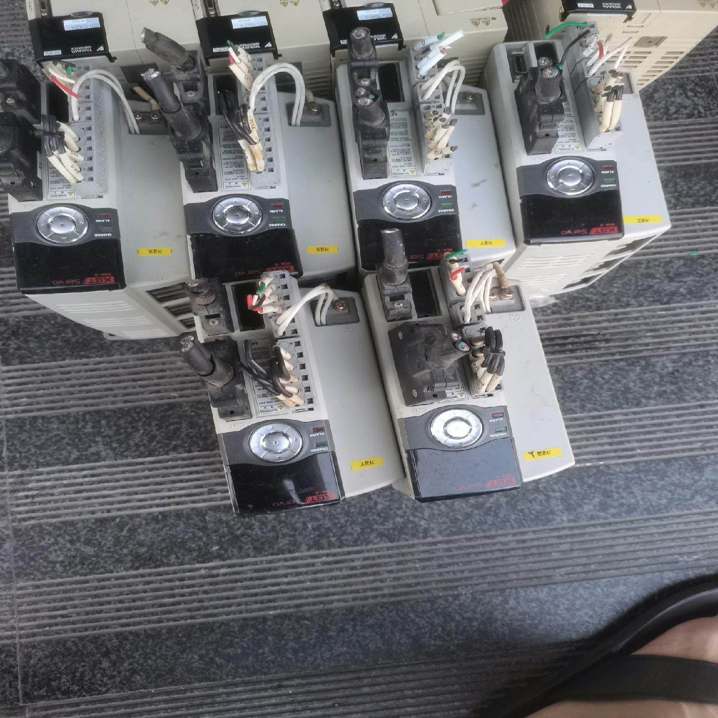 LS产电XGT伺服驱动器XDA-S004(ID:4)，拆（佳毅工控）