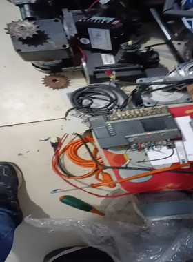 议价拆机一台欧姆龙PLC型号CPIE-E30DR-A上电显示包好