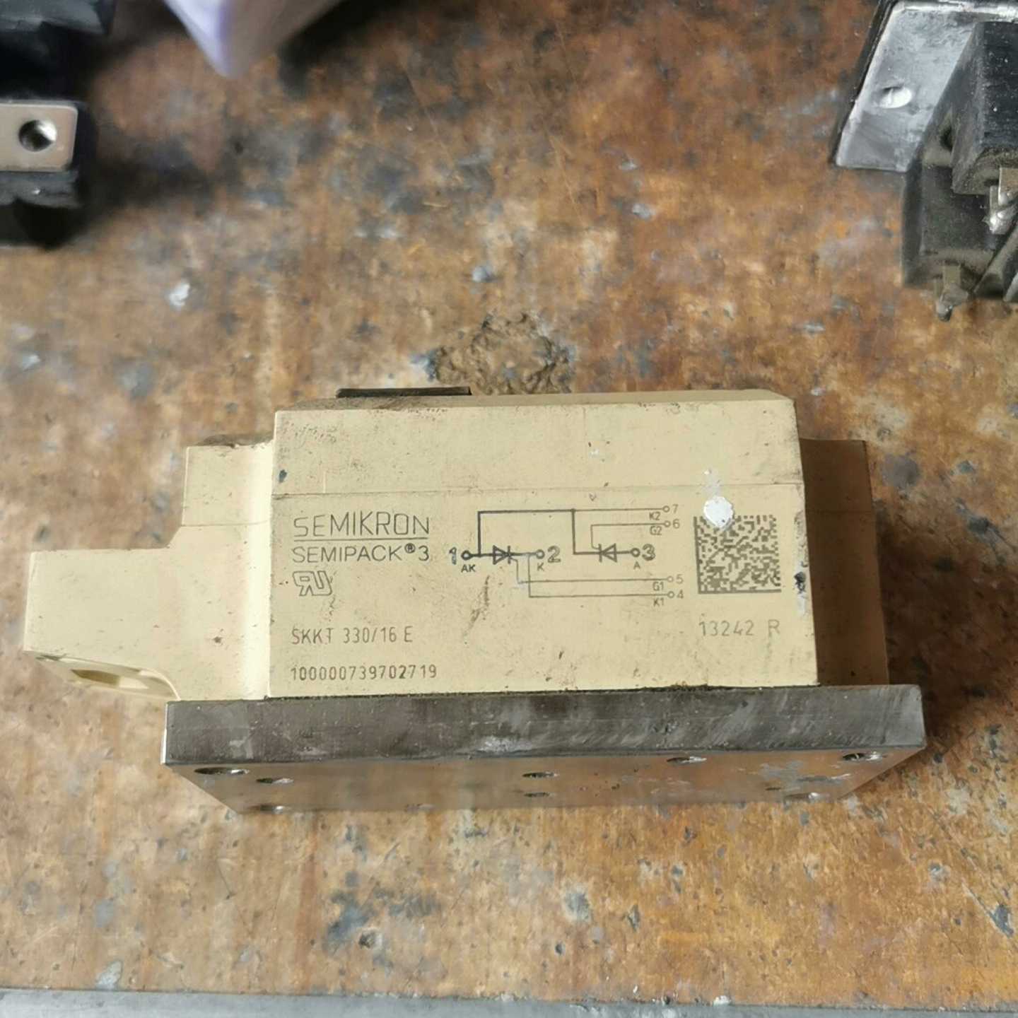 SKKT330/16E货模块询价