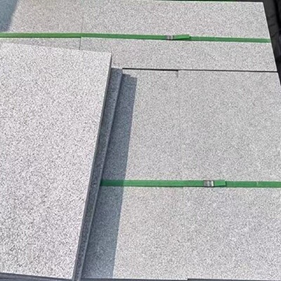 天然花岗岩芝麻灰白黑火烧板黄金麻锈荔枝面侧平路沿大理石材地砖