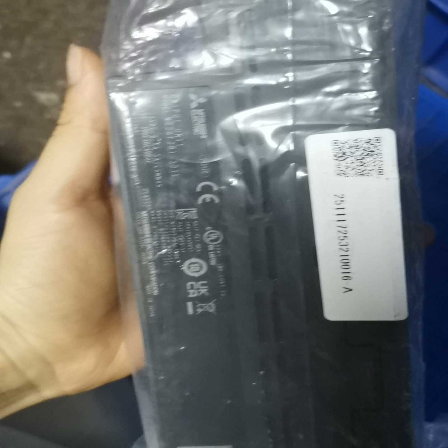 三菱NZ2GF2B1-32TE，实物图片，全新原装没有外包装--议价商品