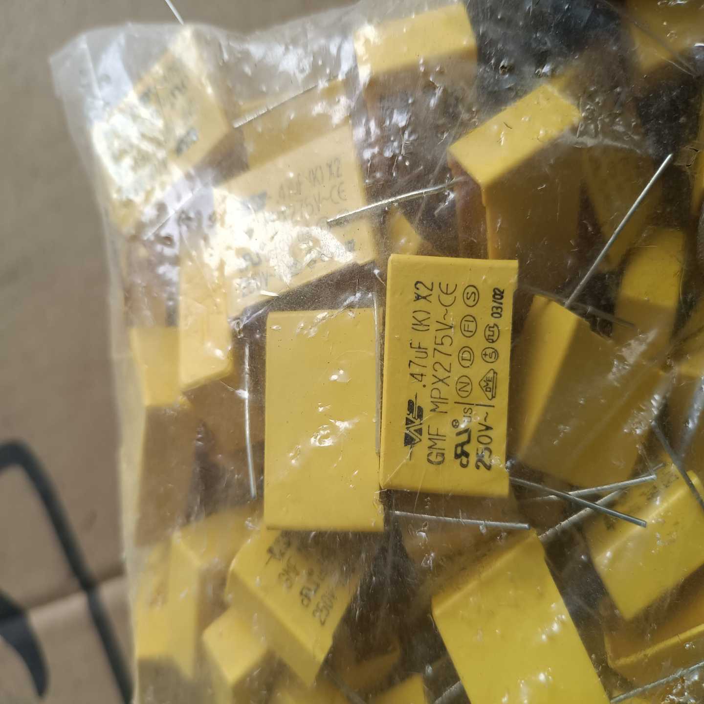 原装安规电容0.47uF275VAC有2000个--议价商品