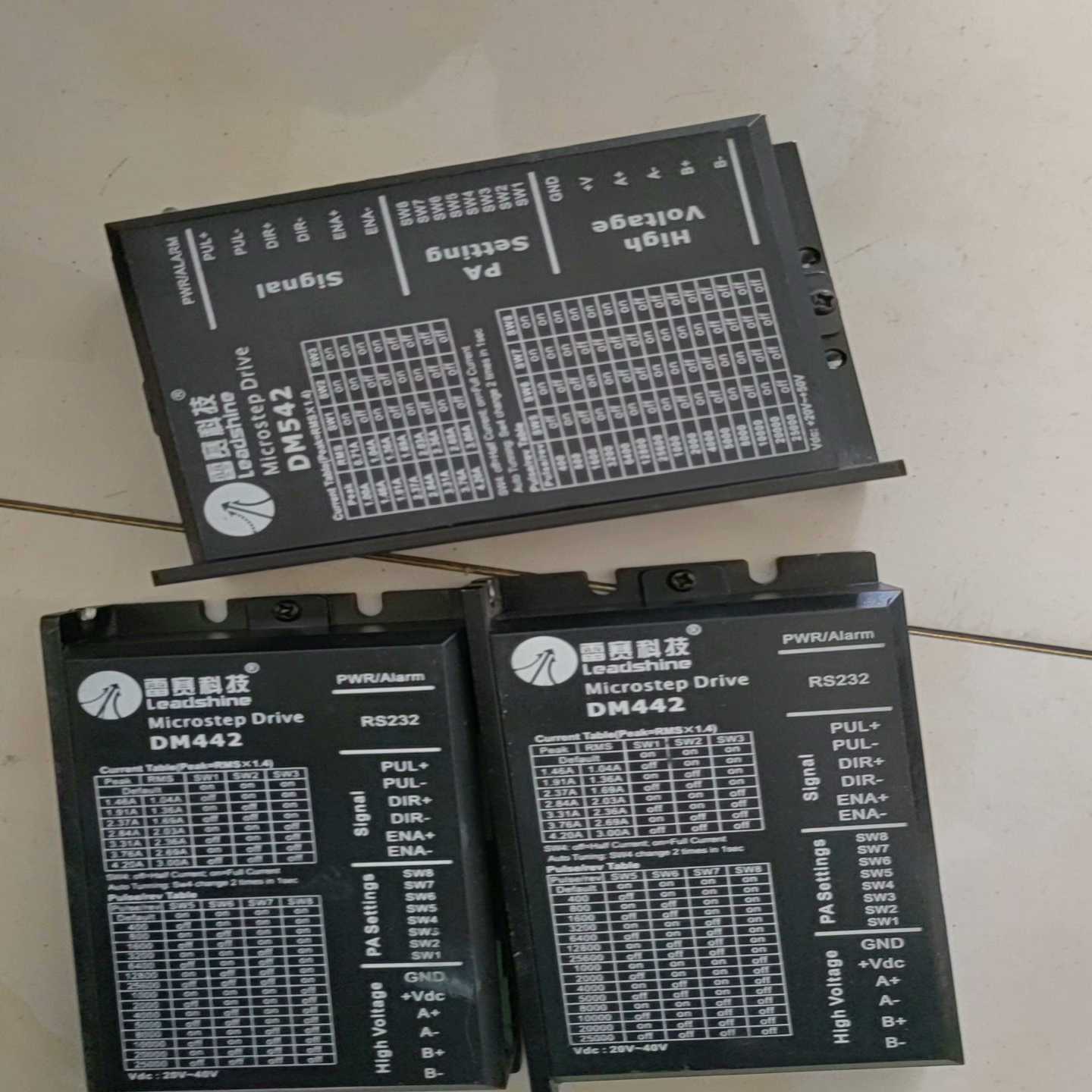 雷赛驱动器DM442两个，DM542一个1成色实物图，询价