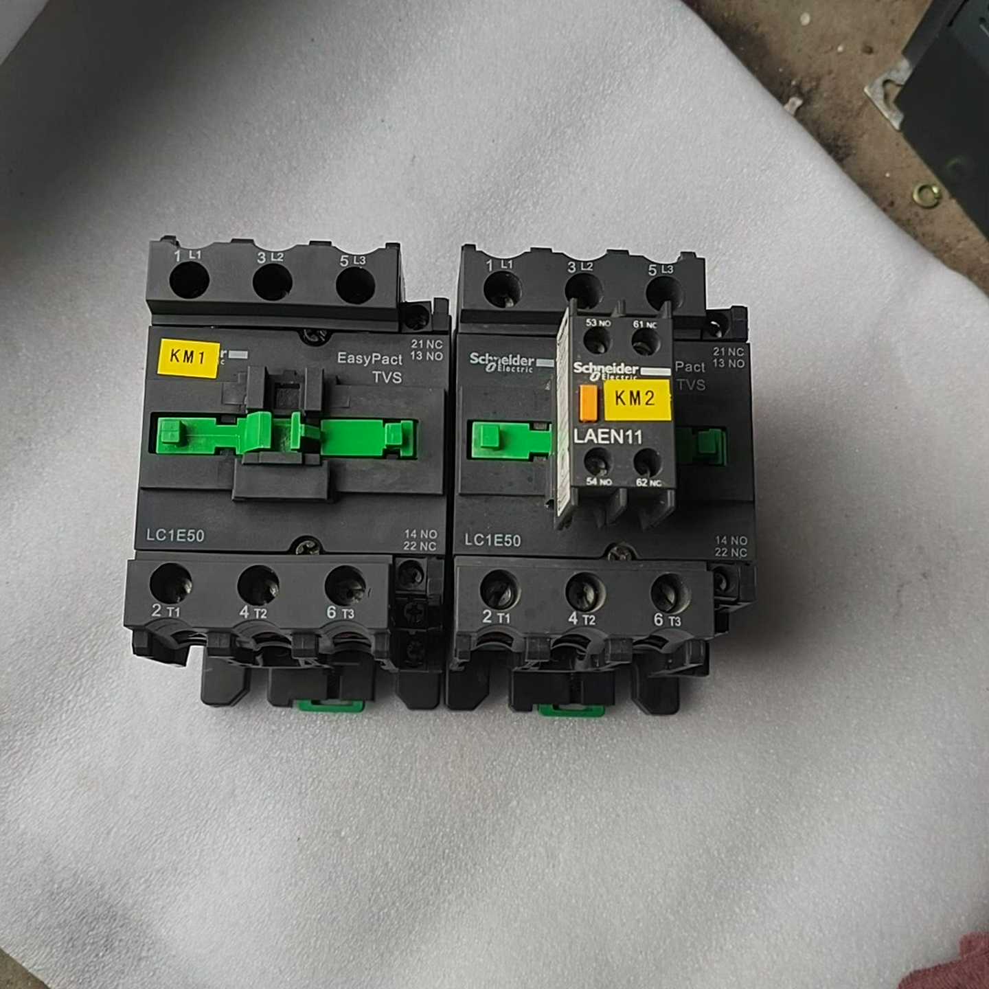 LC1E50接触器50a220v~询价