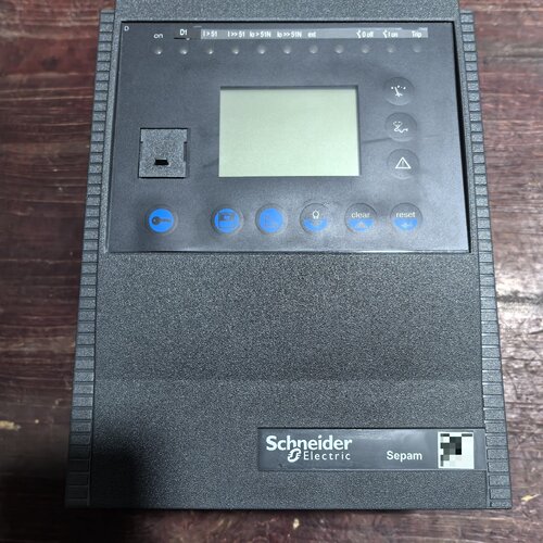 Sepam综合保护装置，型号MES114，（59645-议价