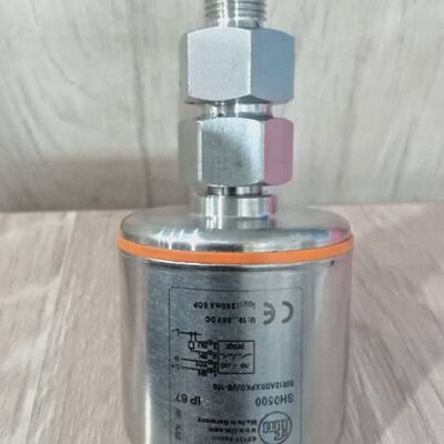 1PC IFM Electronic SH0500 SIR12ADBXPKGUS100 Flow monitor1936