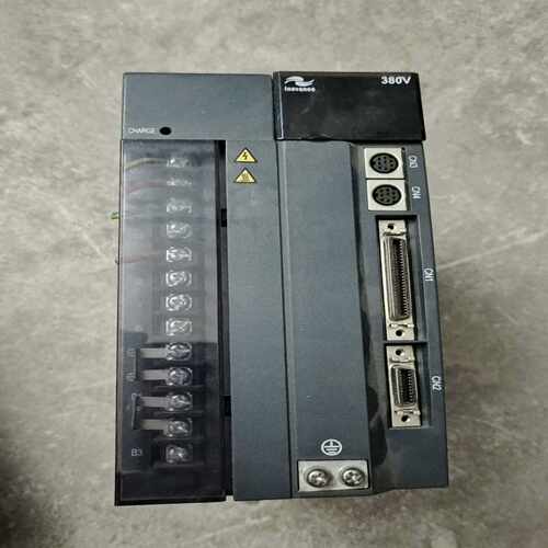伺服驱动器IS500AT8R4I-112，380V三相，
