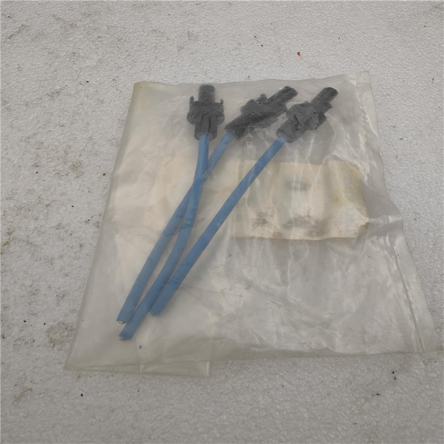 PHOENIX 菲尼克斯CONTACT PV-FT-CF-C-4-130-BU 1805151